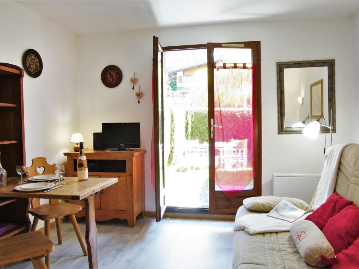 Studio Les Chamois By Interhome เลอุชส์ ภายนอก รูปภาพ